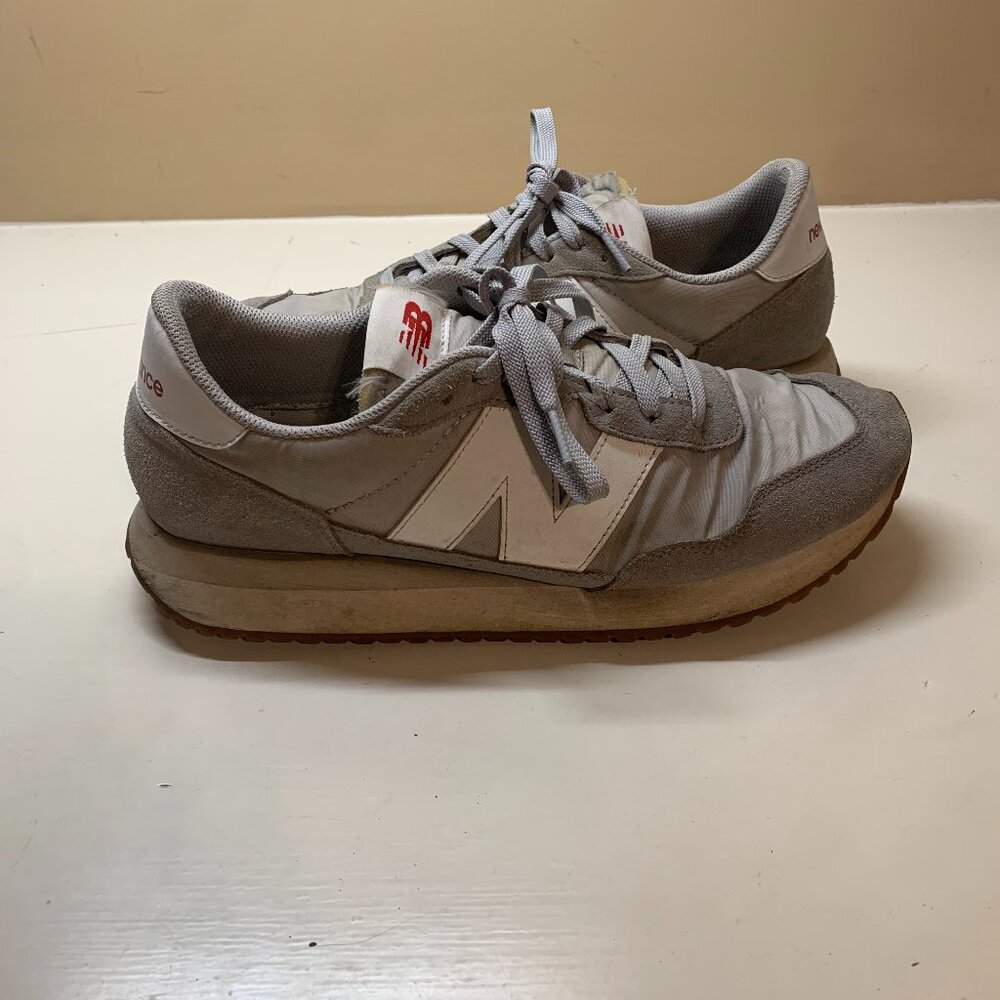 New Balance 237 Retro Men's Sneaker White/Gray Mens Size 11.5